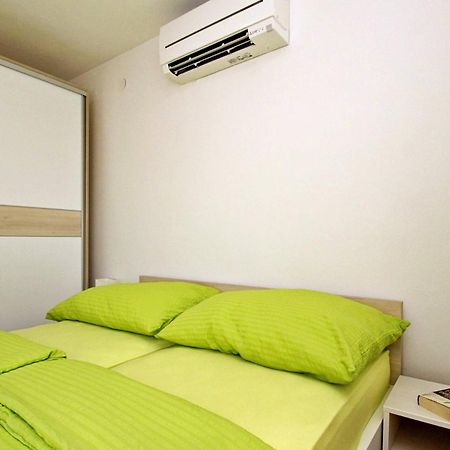 Apartment Ivo P. シロ エクステリア 写真