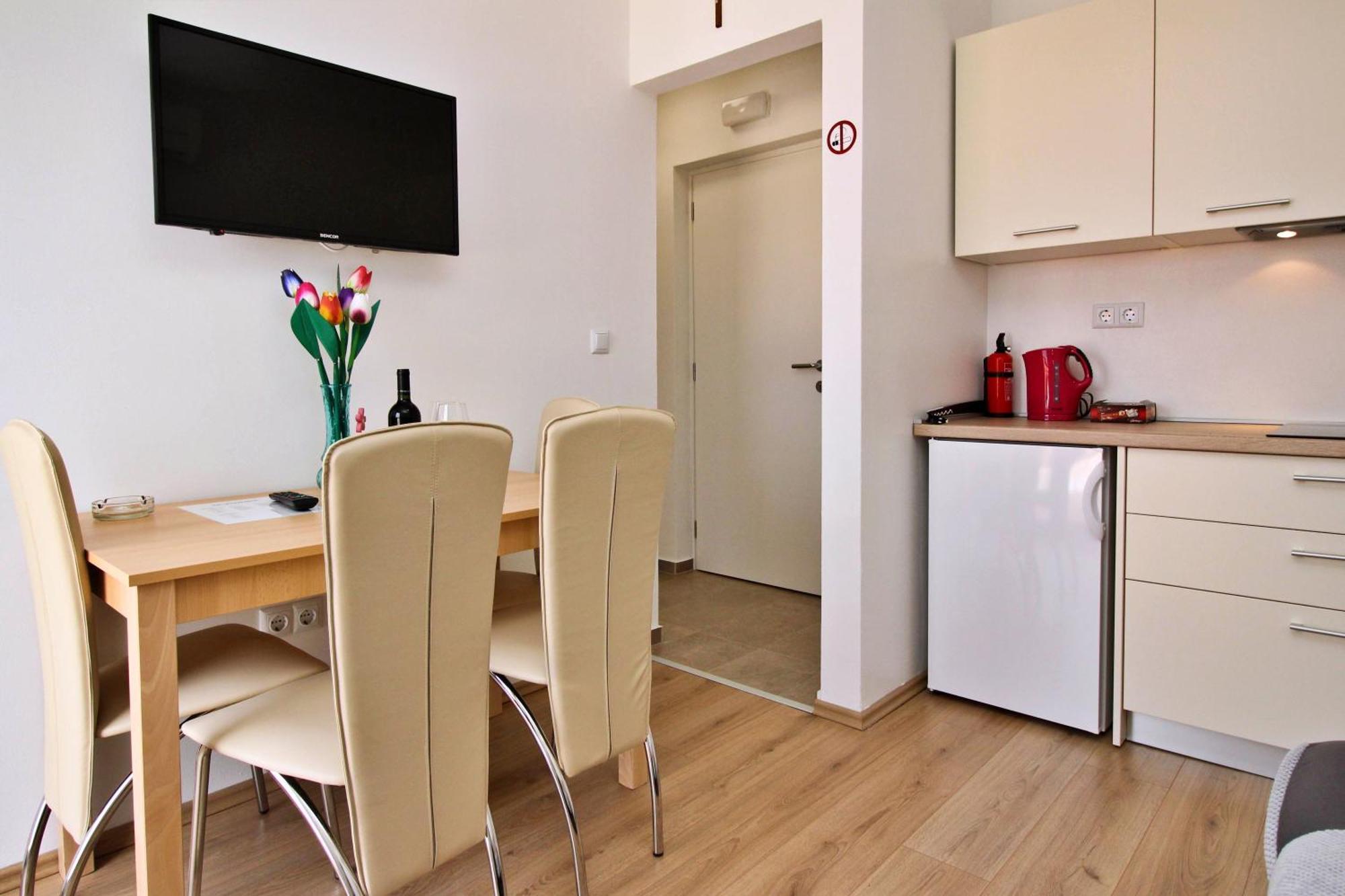 Apartment Ivo P. シロ エクステリア 写真